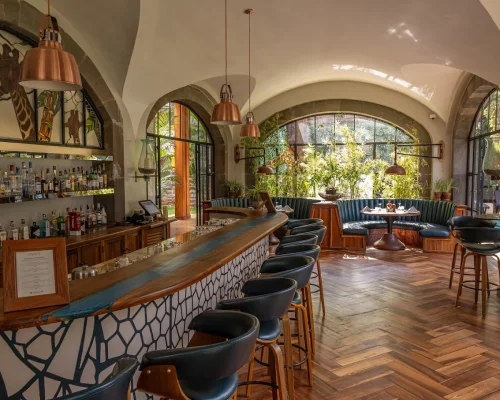 Bar et salon du Giraffe Manor