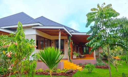 Moonbow lodge