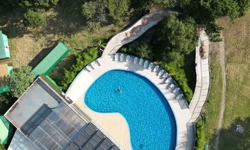 Piscine du Jambo Mara Safari Lodge