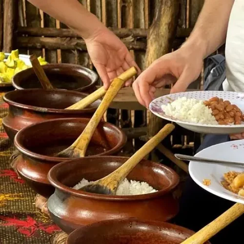 Repas Traditionnels d_Arusha