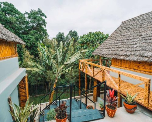 Samora-river lodge