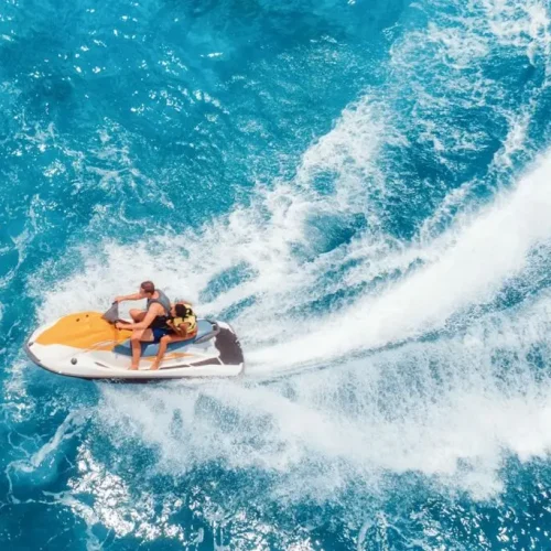 Sensations fortes en Jet Ski à Zanzibar