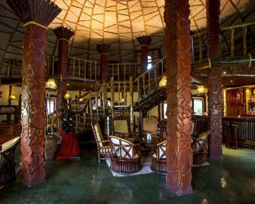 Serengeti-Serena-Lodge-lounge