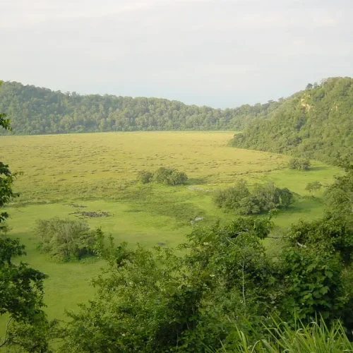 cratere-ngurdoto-parc-national-arusha