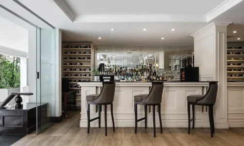 four points by sheraton arusha bar lounge