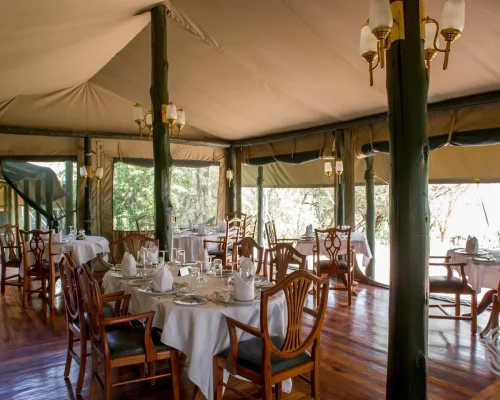 kirawira camp restaurant