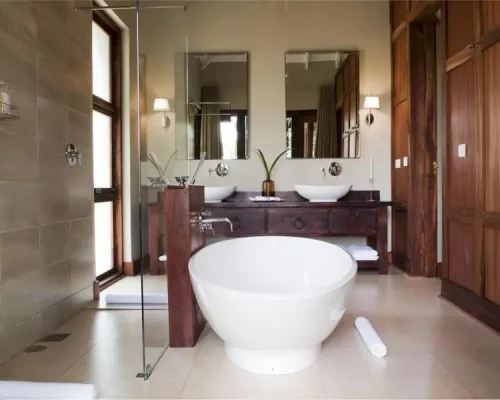 lake-duluti-lodge-chambres-familiales