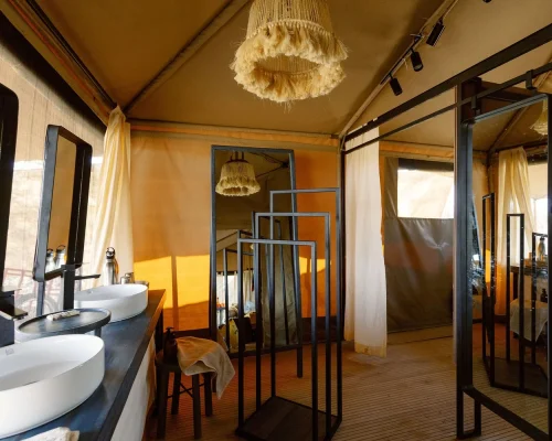 Lake natron camp