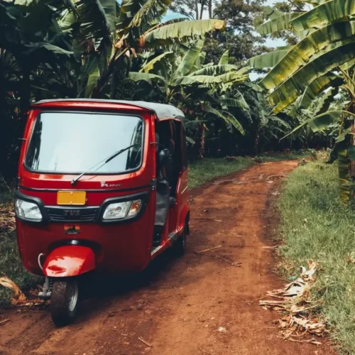 mto-wa-mbu-preparation-trajet-tuk-tuk