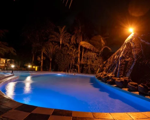 naibor villa piscine