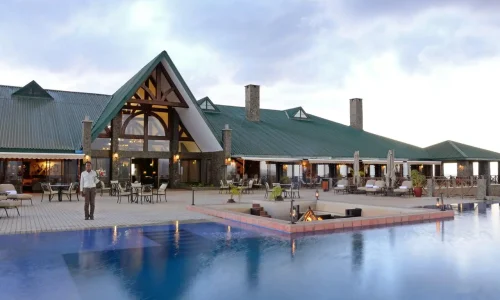 ngorongoro oldeani mountain lodge entrée principale