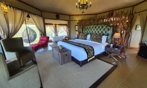 presidential-suite-tarangire-kuro-treetops