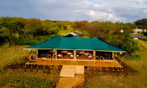serengeti-classic-view-camp-vue