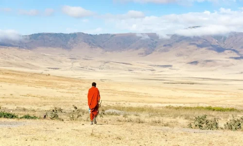 vue homme maasaï ngorongoro