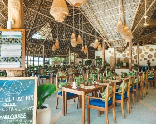 zanzibar-queen-dining-area